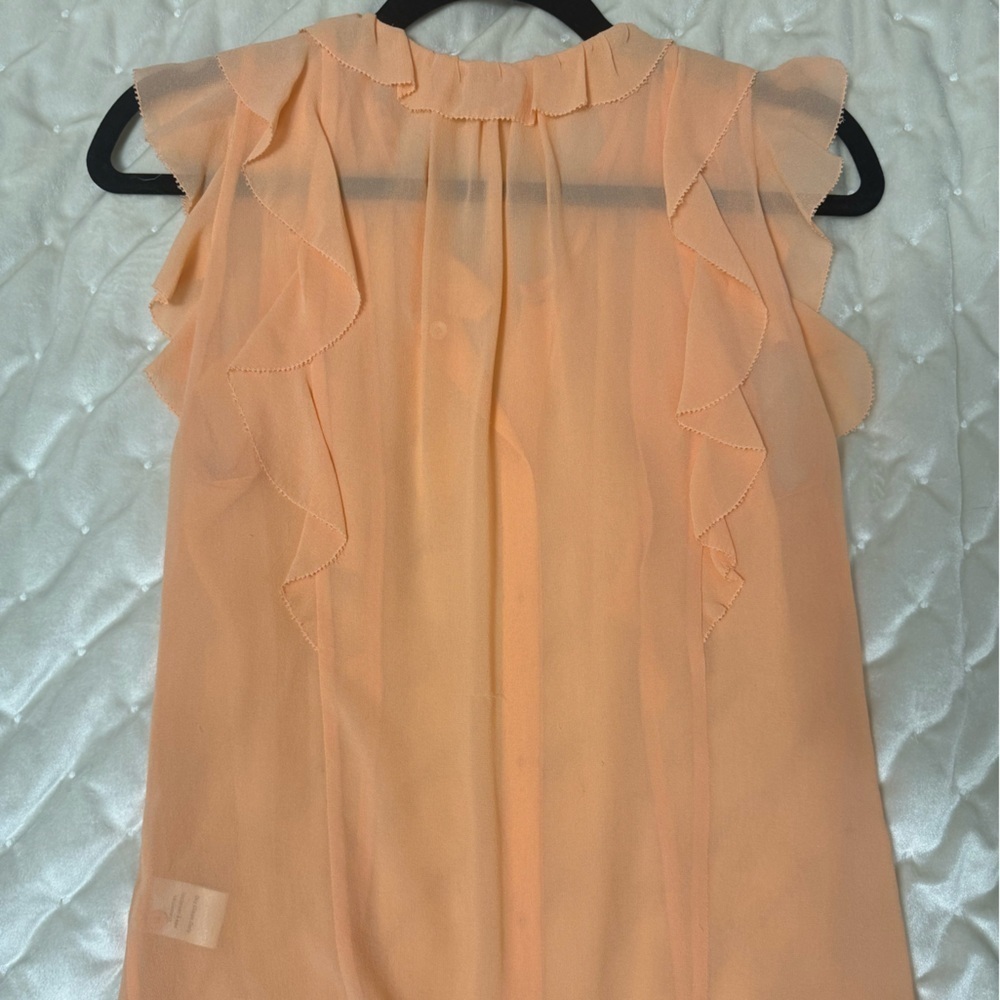 T.BABATON Aritzia pastel orange 100% silk blouse with buttons in size x-small - Picture 5 of 5